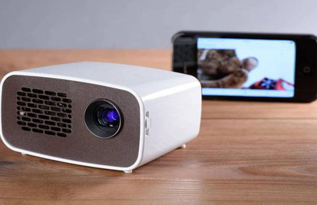 Connect Projector To Phone